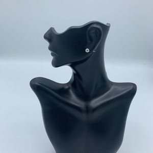RHODIUM STUDS